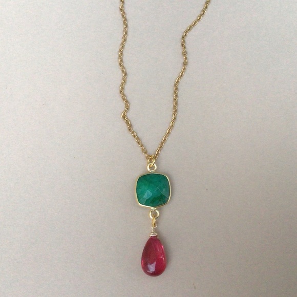 Emerald Ruby sundance charm necklace - Picture 7 of 9